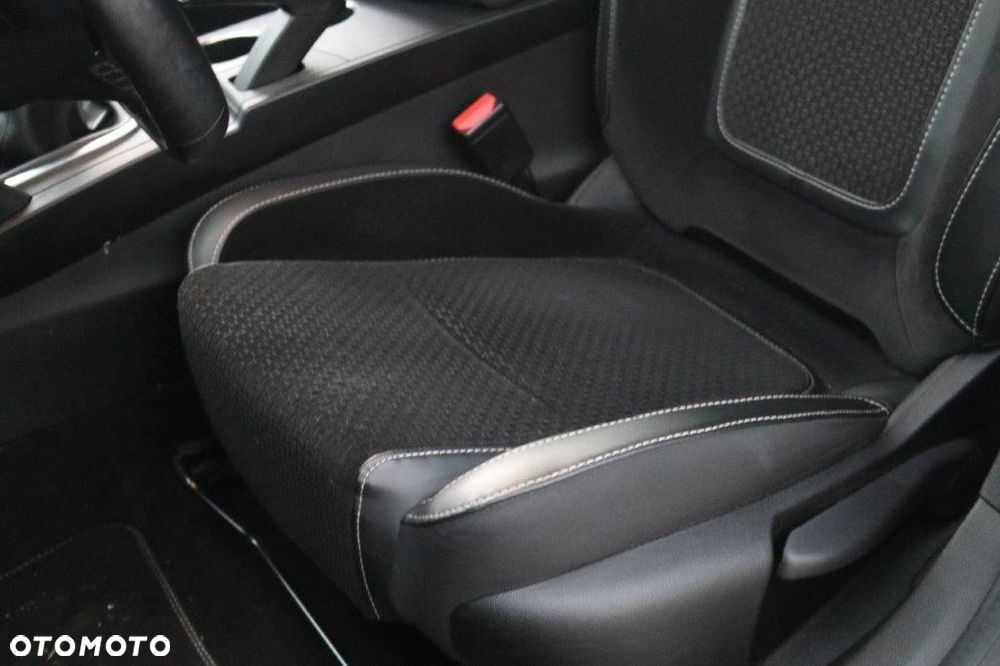 Renault Megane 1.3 TCe FAP Intens - 11