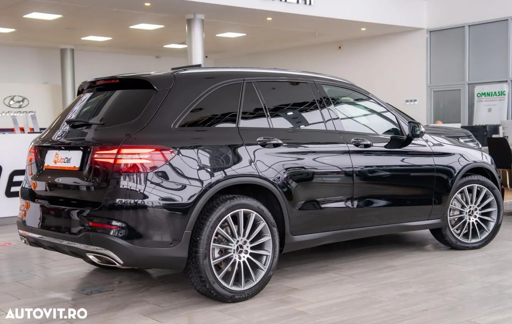 Mercedes-Benz GLC 250 4MATIC - 10