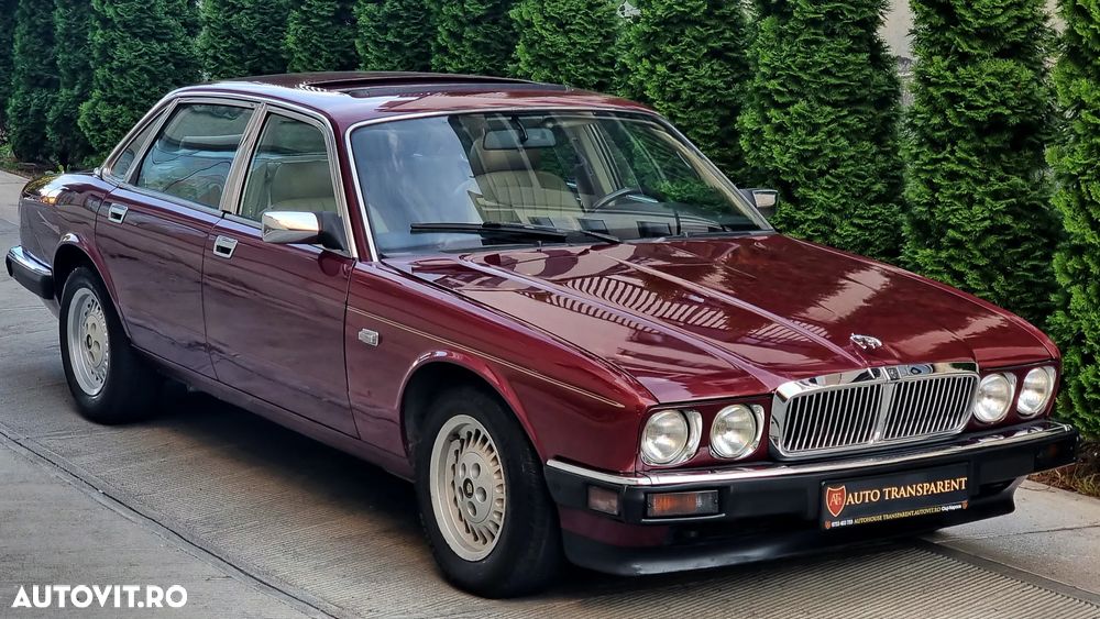 Jaguar XJ - 29