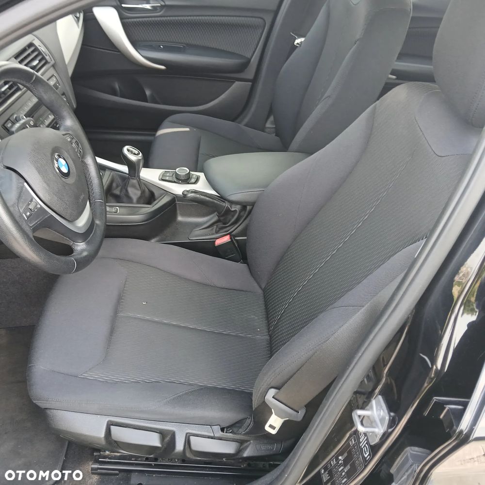 BMW Seria 1 116i - 19