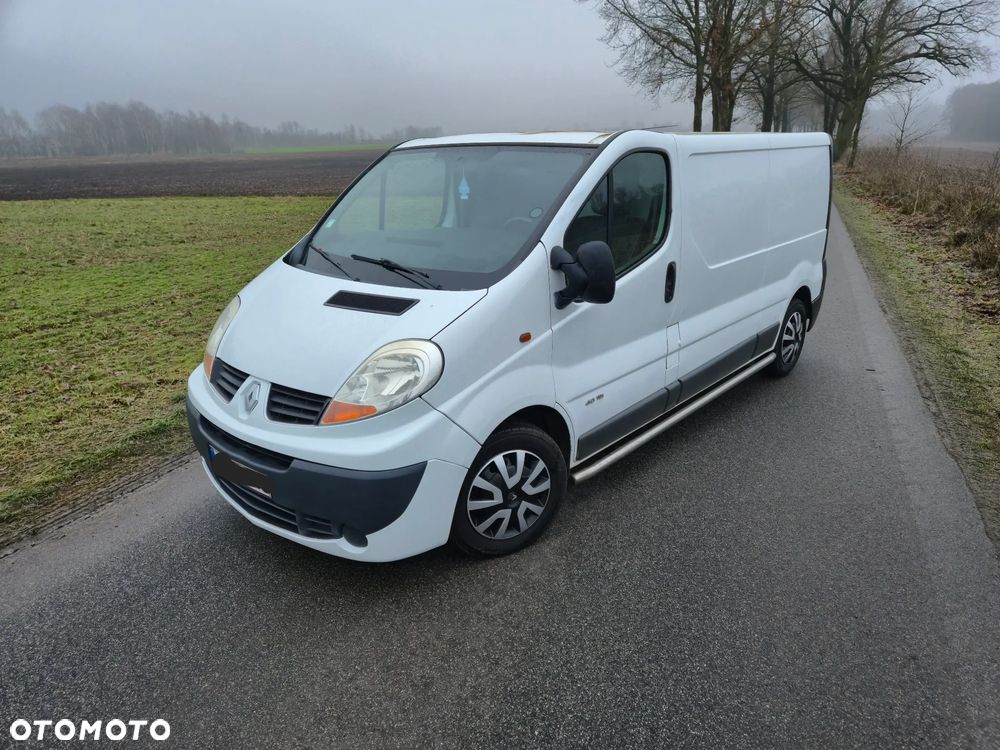 Renault Trafic - 18