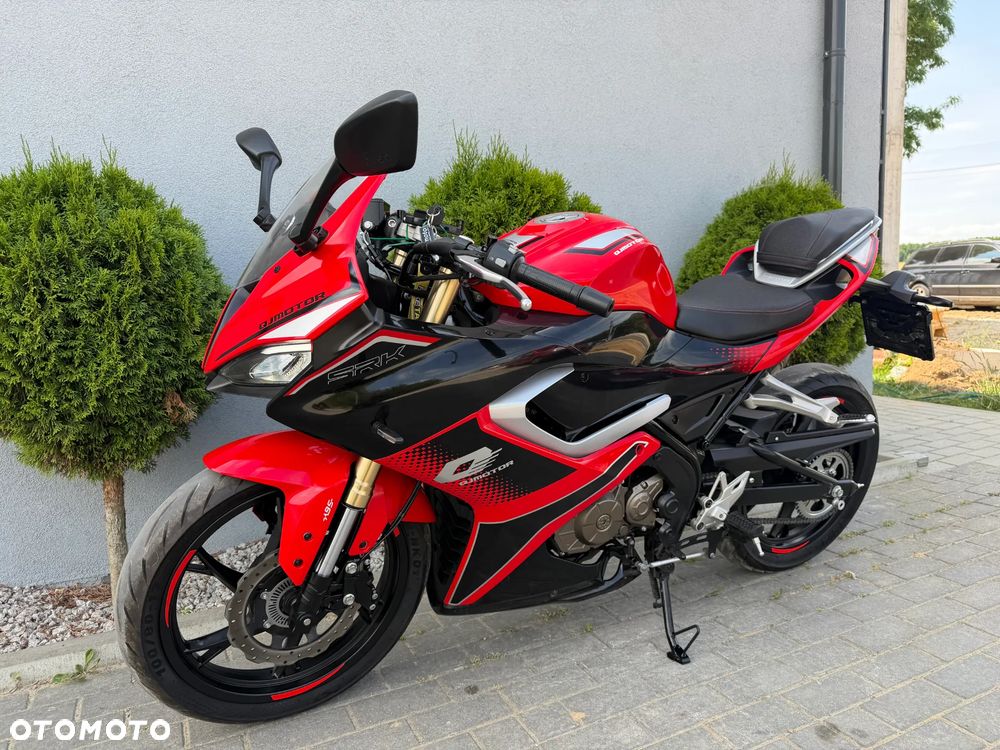QJMOTOR SRK 125R - 8