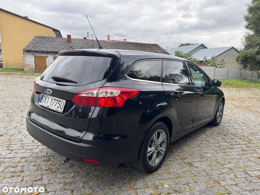 Ford Focus 1.6 TDCi DPF Titanium - 16