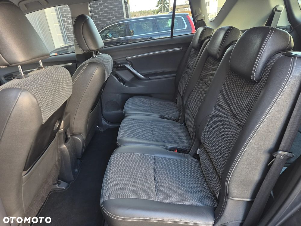 Toyota Verso 1.8 Premium - 19