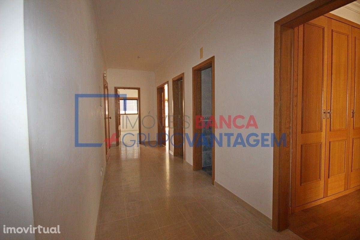 APARTAMENTO T3 SANTARÉM - Grande imagem: 4/7