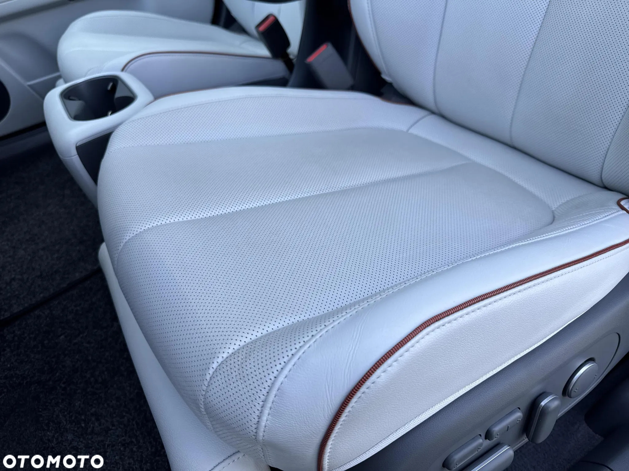 Hyundai IONIQ 5 77kWh Uniq 4WD - 13
