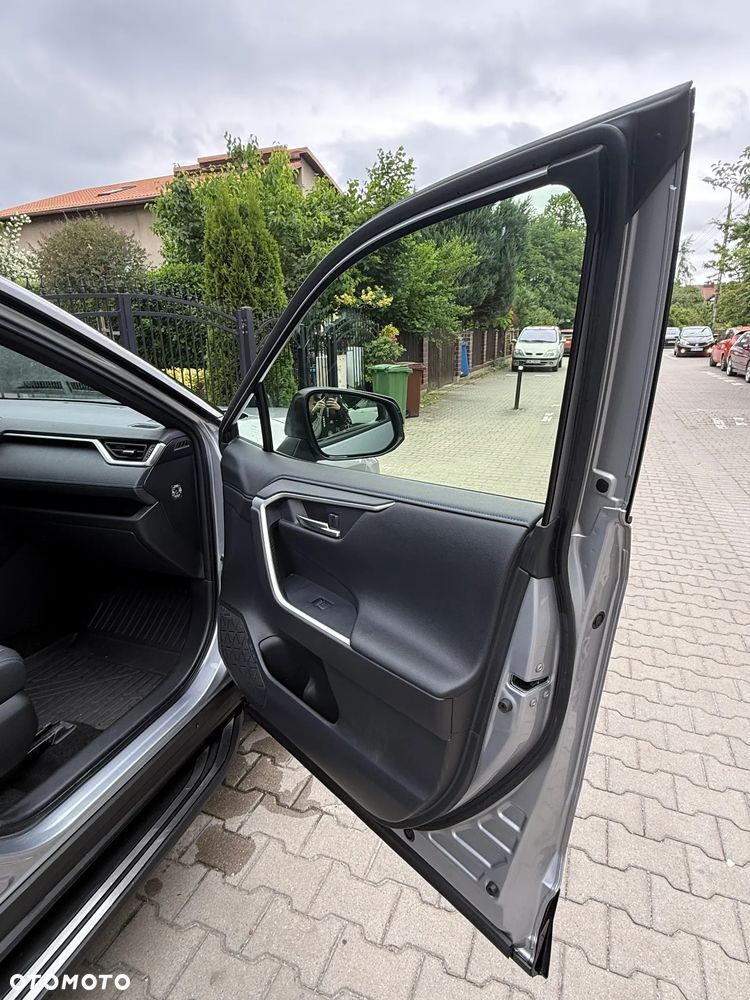 Toyota RAV4 - 31