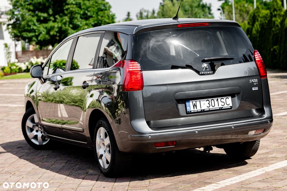 Peugeot 5008 e-HDI FAP 115 EGS6 Stop&Start Active - 12