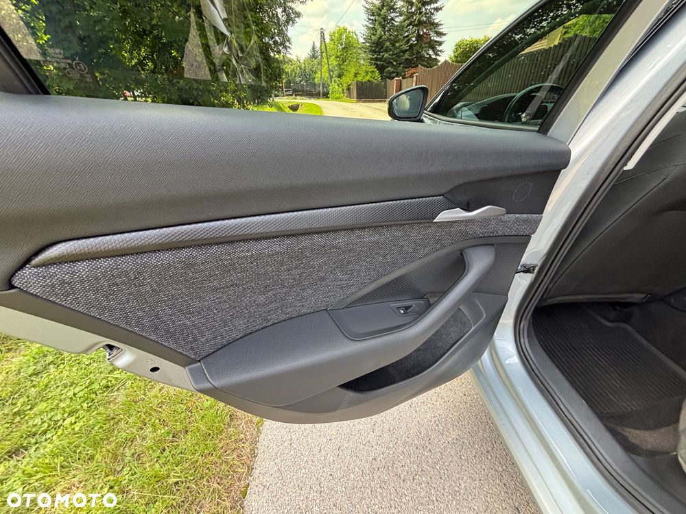 Skoda Superb 2.0 TDI SCR Essence DSG - 19