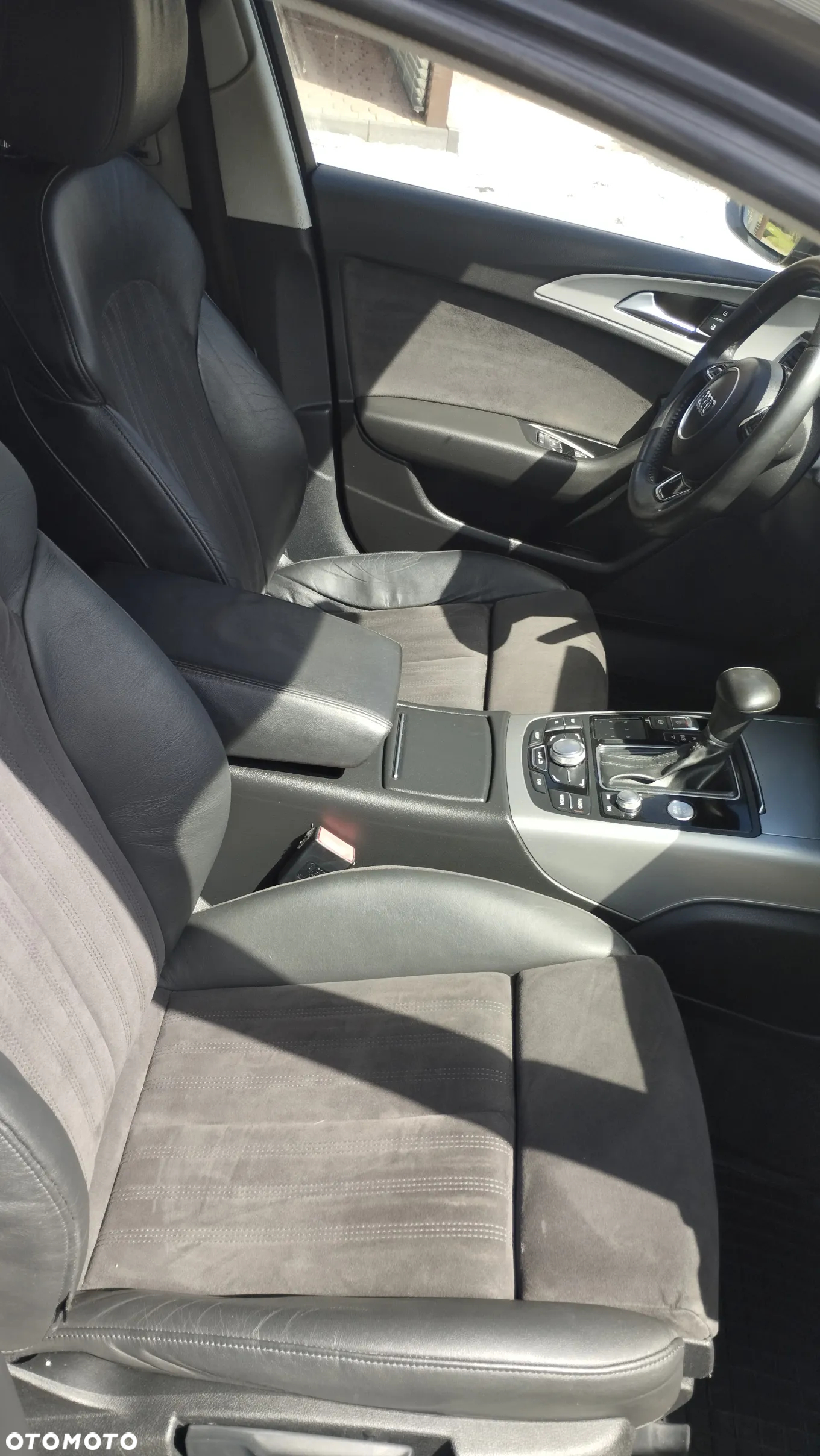 Audi A6 - 12