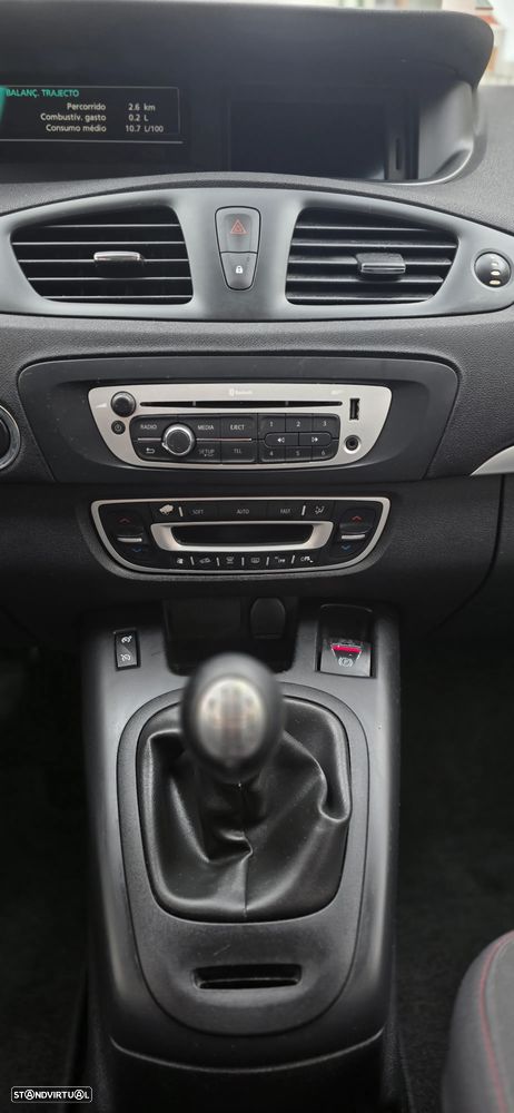 Renault Grand Scénic Energy dCi 110 Start & Stop Dynamique - 10
