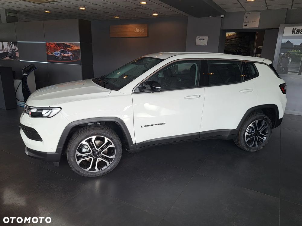 Jeep Compass 1.5 T4 mHEV Altitude FWD S&S DCT - 23