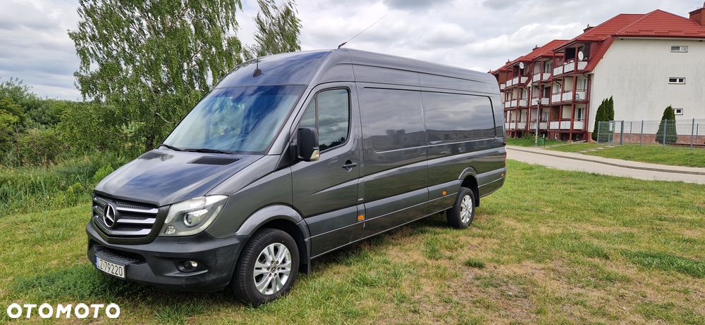 Mercedes-Benz Sprinter 319 - 1