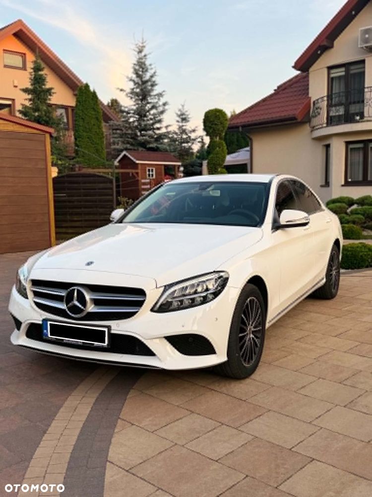 Mercedes-Benz Klasa C 160 Business Edition 9G-TRONIC - 1