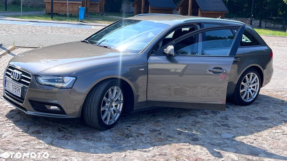 Audi A4 Avant 2.0 TDI DPF clean diesel S line Sportpaket - 4