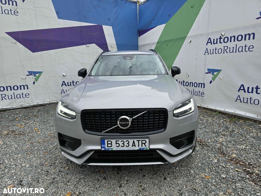 Volvo XC 90 - 1