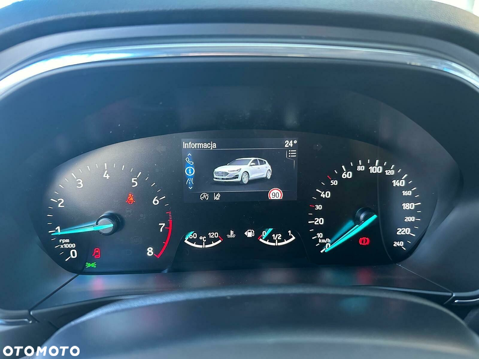 Ford Focus - 20