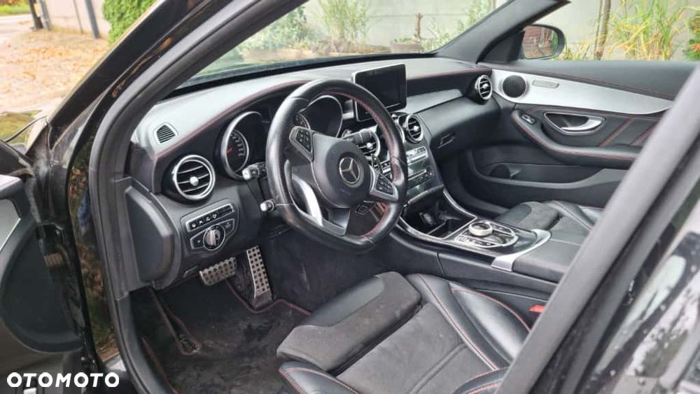 Mercedes-Benz Klasa C 450 AMG 4Matic 7G-TRONIC - 18