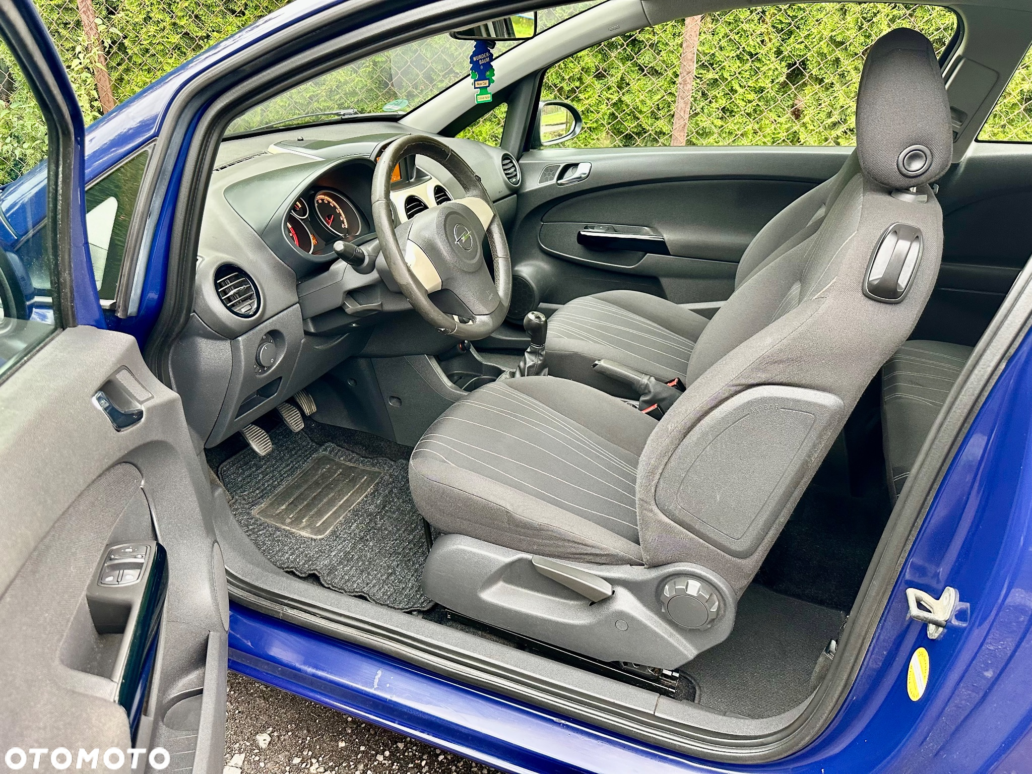 Opel Corsa 1.0 12V Enjoy - 10