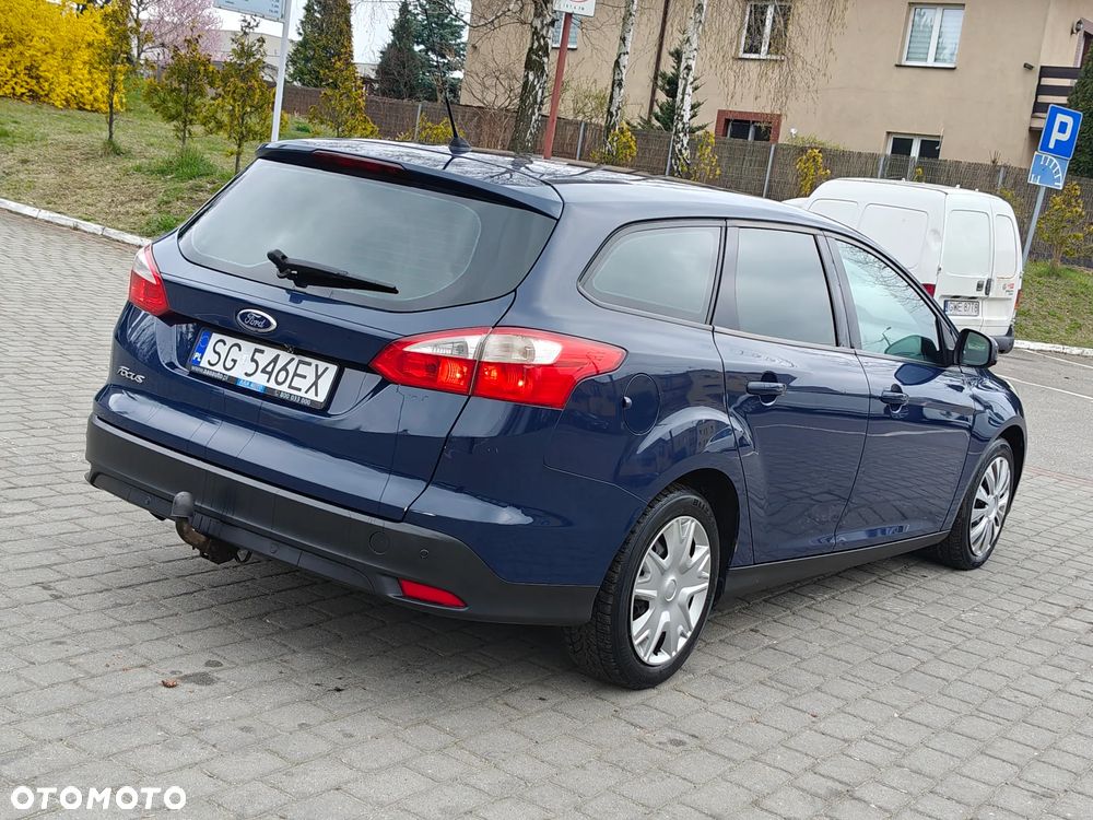 Ford Focus 1.6 TDCi DPF Start-Stopp-System Ambiente - 16