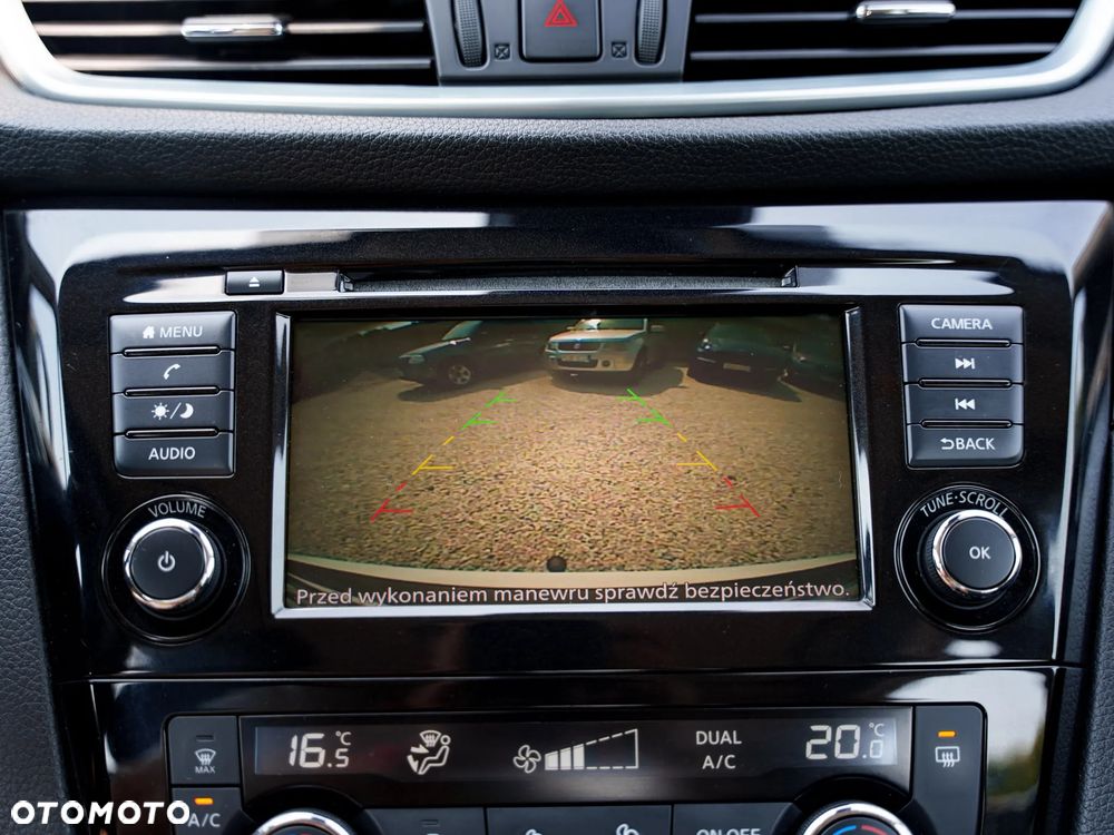 Nissan Qashqai 1.3 DIG-T N-Tec DCT - 26