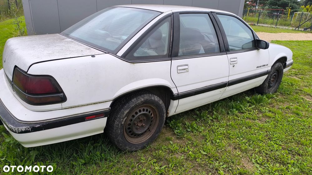 Pontiac Grand-Prix - 22