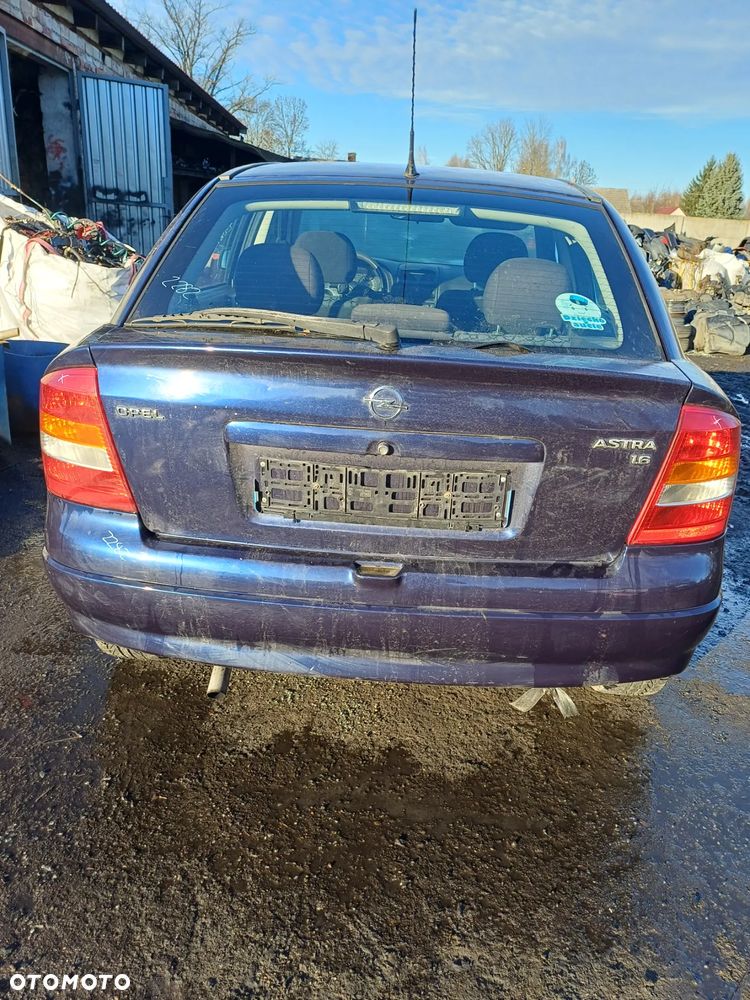 Klapa bagażnika szyba Opel Astra G 2 II Z 282 wszystkie części - 2