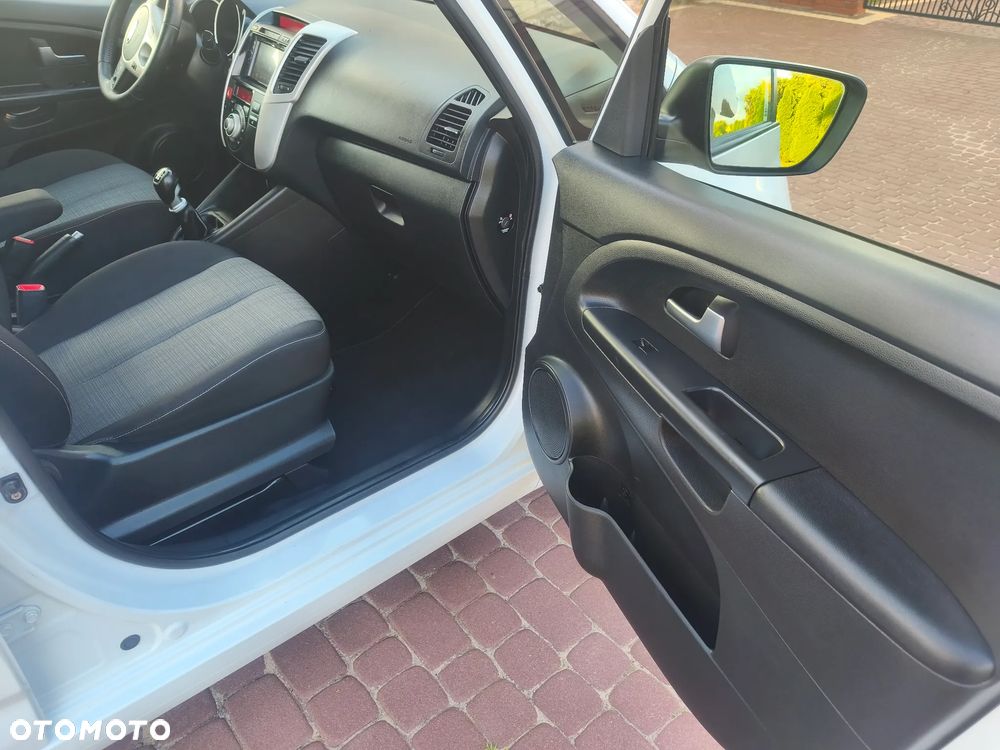 Kia Venga 1.4 XL - 9