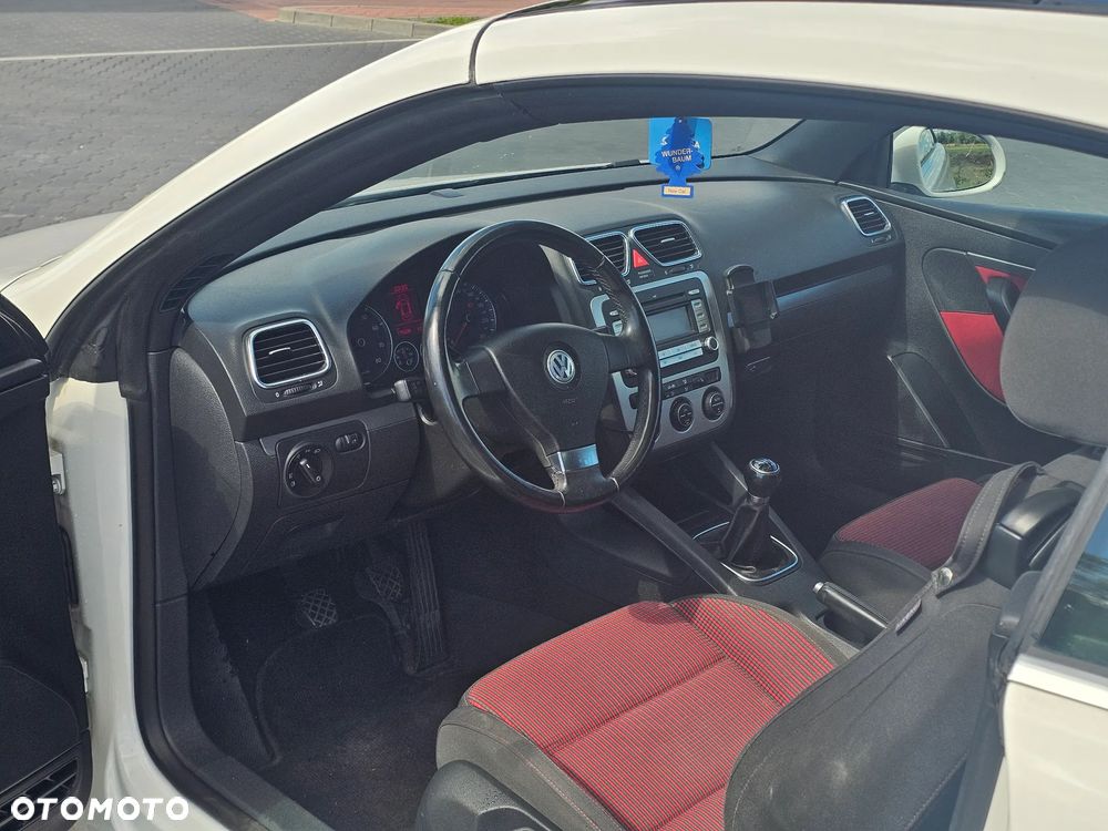 Volkswagen Eos 2.0 FSI Individual Chrom - 12