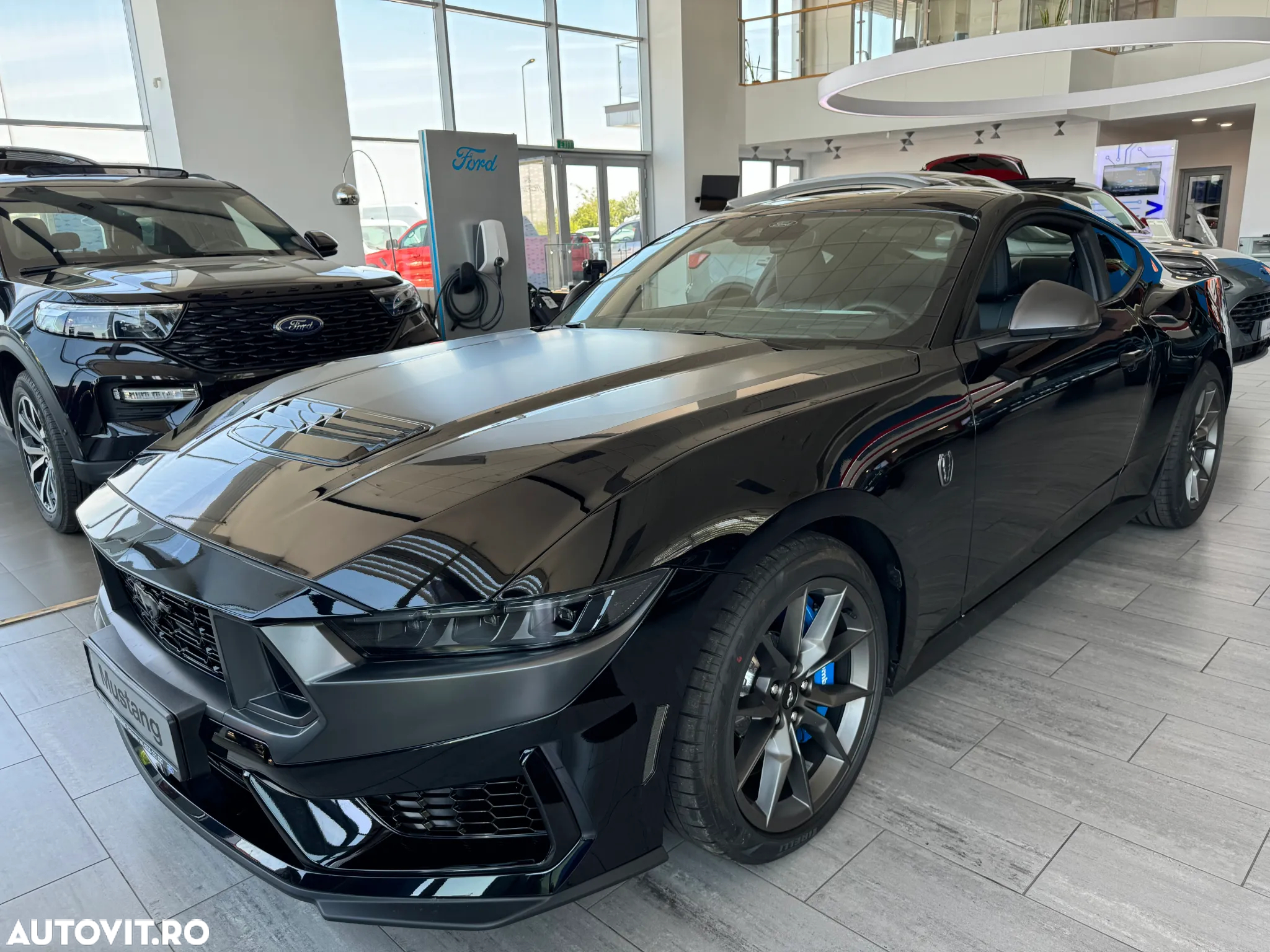 Ford Mustang - 5
