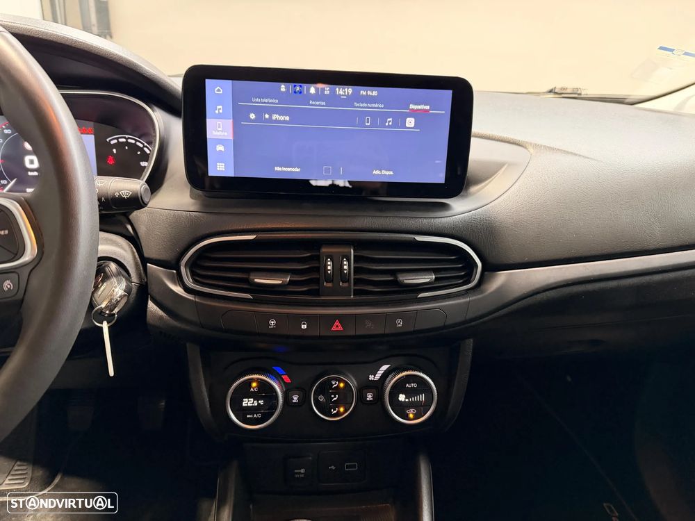 Fiat Tipo Station Wagon Cross 1.0 GSE T3 Cross - 22