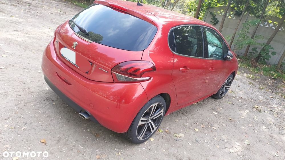 Peugeot 208 1.2 PureTech GPF Signature S&S - 2