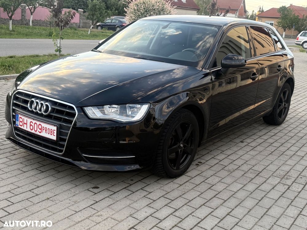 Audi A3 Sportback 1.2 TFSI Attraction - 1