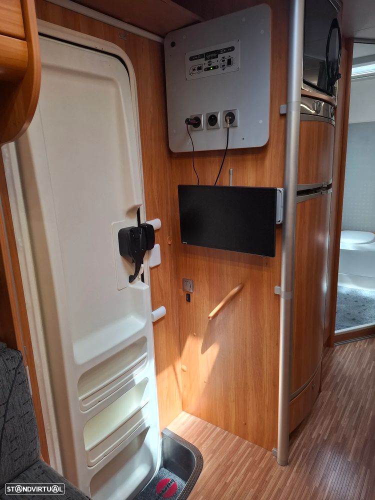 Fiat Ducato BURSTNER  T640 - 12