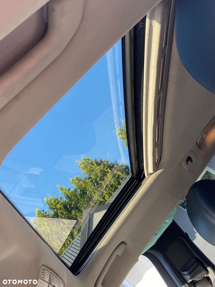 Mercedes-Benz Klasa E - 25