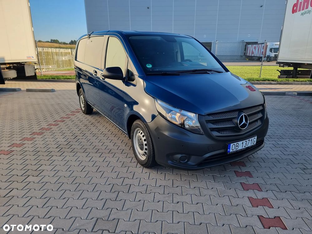 Mercedes-Benz VITO - 21