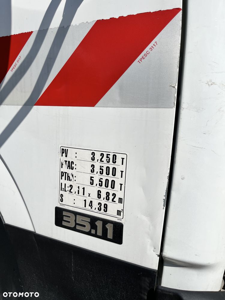 Nissan Cabstar - 16