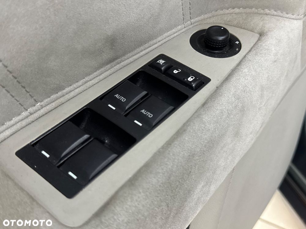 Chrysler 300C 3.0 V6 CRD - 20