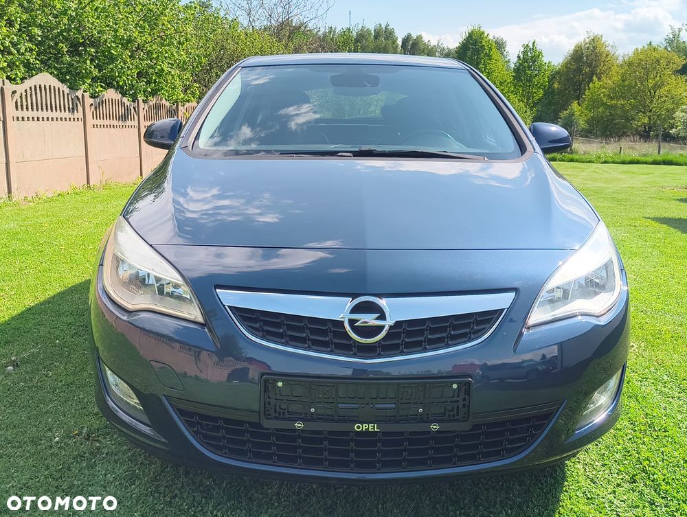 Opel Astra 1.7 CDTI DPF Cosmo - 5
