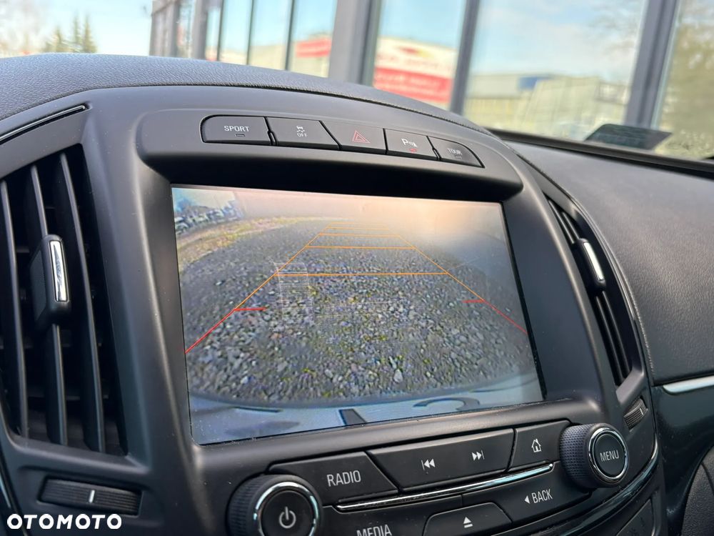 Opel Insignia 2.0 T Cosmo 4x4 S&S EU6 - 19