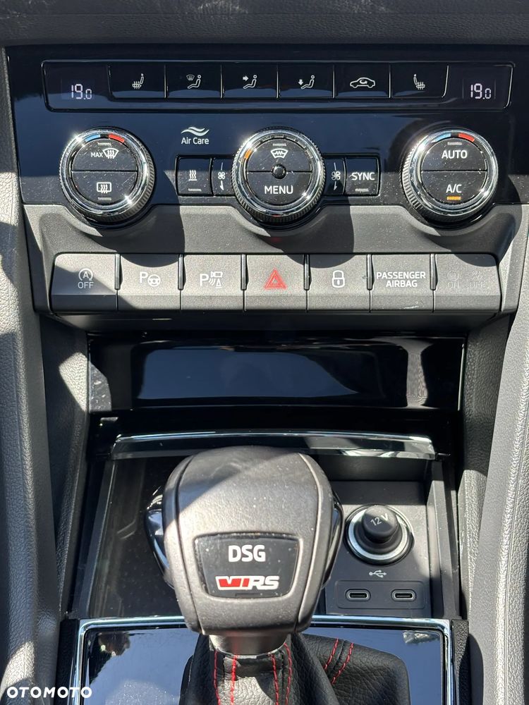 Skoda Kodiaq 2.0 Bi-TDI 4x4 RS DSG 7os - 24