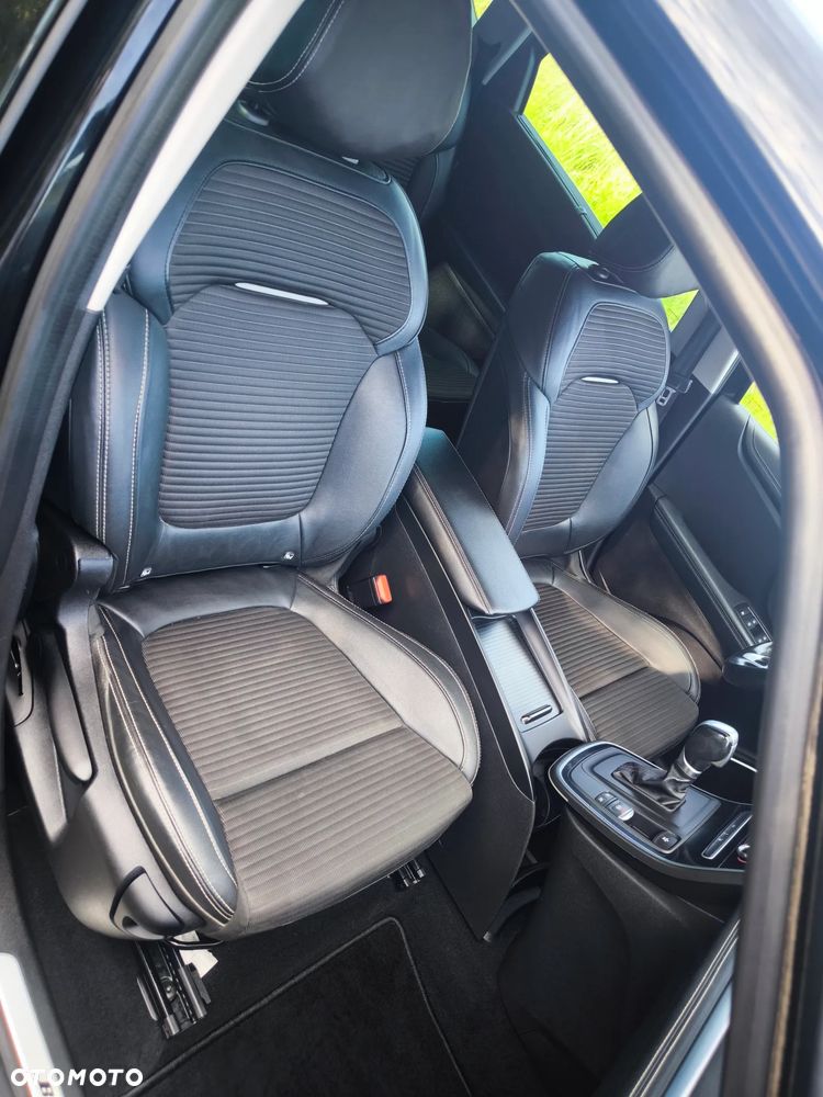 Renault Scenic TCe 140 GPF EDC BOSE EDITION - 6