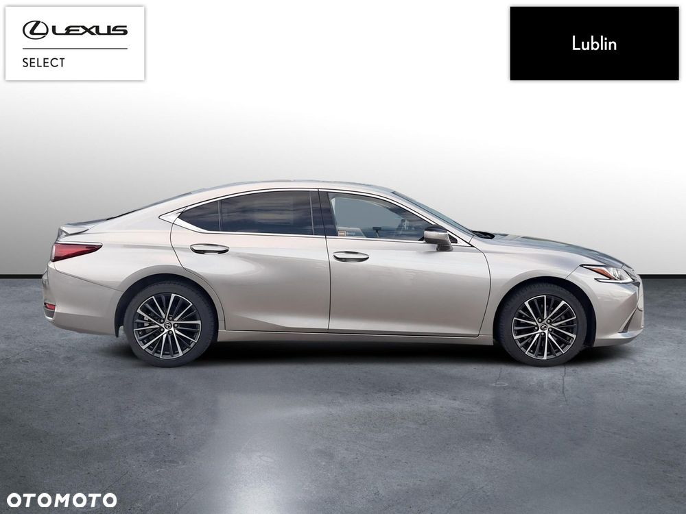 Lexus ES 300h Business Edition - 6