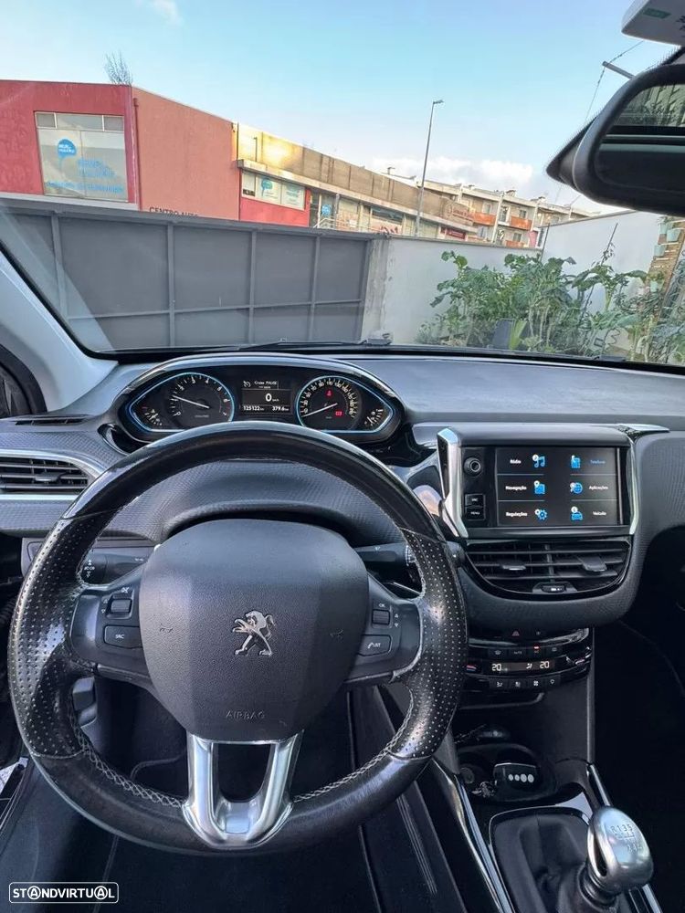 Peugeot 2008 1.2 PureTech Crossway - 11