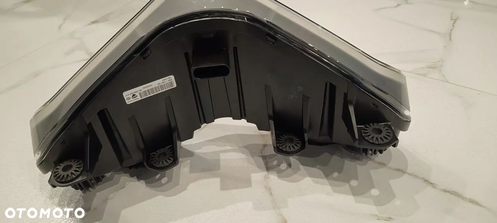 DUCATI PANIGALE V4 REFLEKTOR LAMPA PRZÓD LED - 12