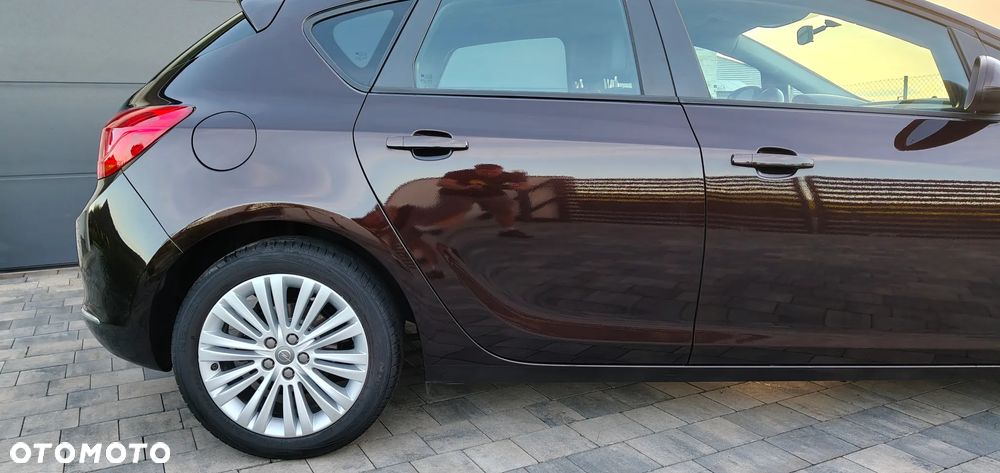 Opel Astra 1.6 ENERGY - 10