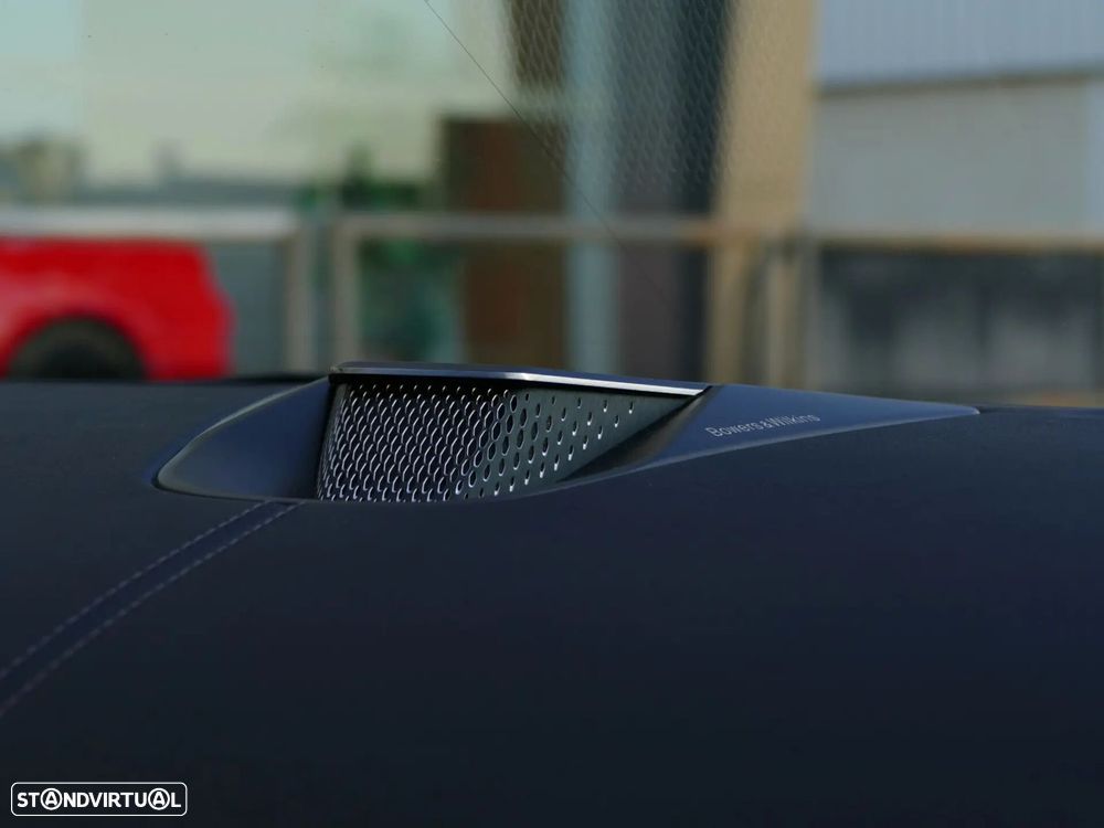Aston Martin Vantage Coupe V8 - 52