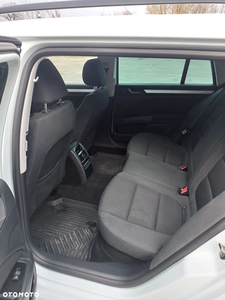 Skoda Superb 2.0 TDI Ambition - 7
