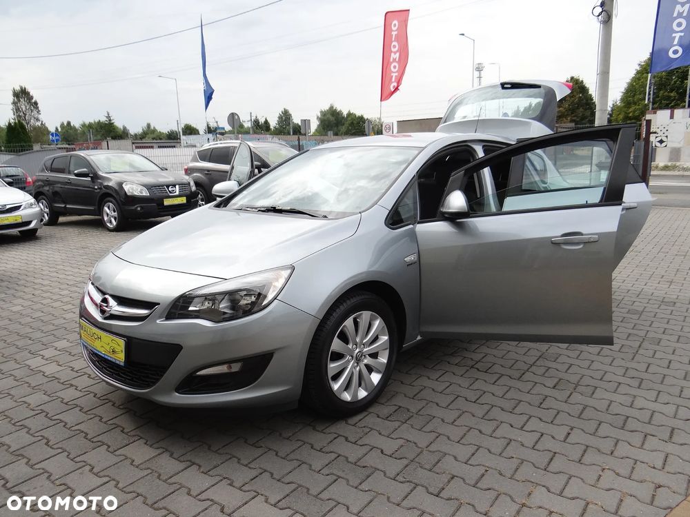 Opel Astra 1.4 EcoFLEX Edition - 11