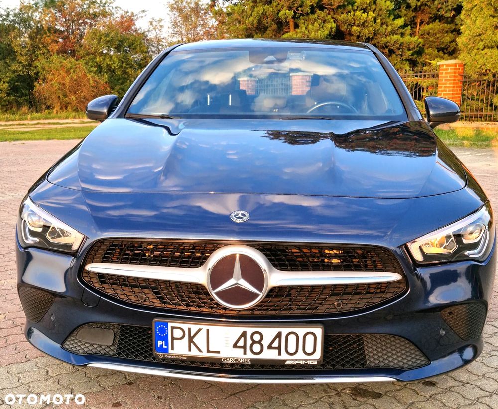Mercedes-Benz CLA 180 7G-DCT - 2